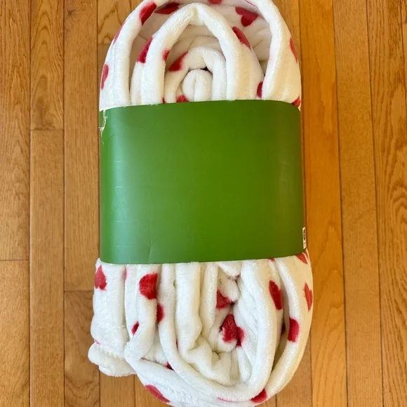 ♠️ kate spade plush heart blanket ❤️ - Picture 2 of 6